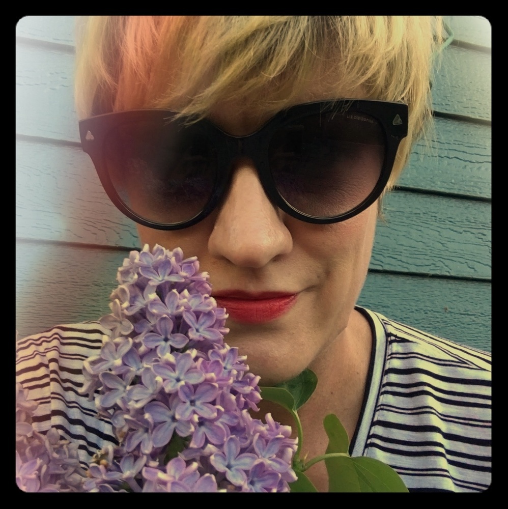 Meet your Posher, Courtney